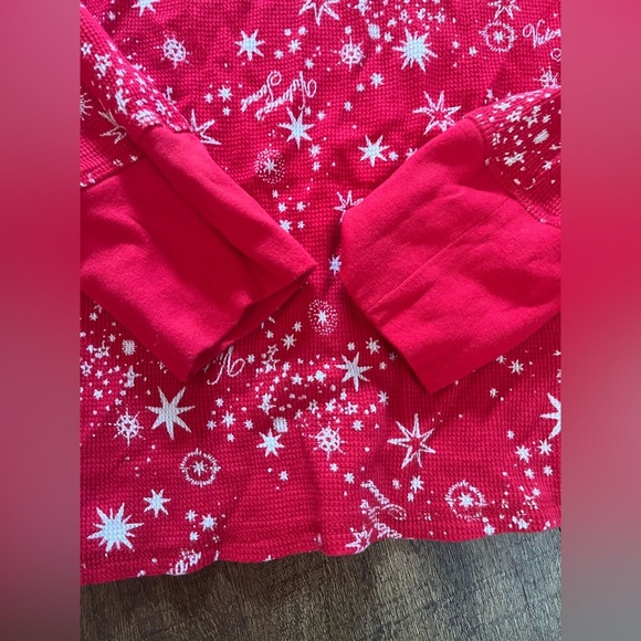 Victoria’s Secret 2 two piece snowflake winter red white pajamas Sz Large - Picture 4 of 10